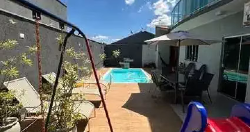 Casa com 3 quartos à venda na Rua da Assembléia, 472, Jardim Alvorada, Cambé