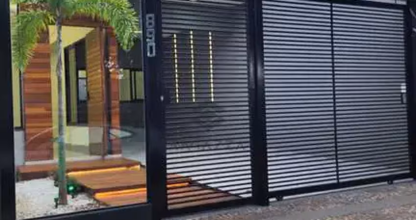 Casa com 3 quartos à venda na Avenida Paris, 890 e 894, Parque Residencial Joaquim Toledo Piza, Londrina