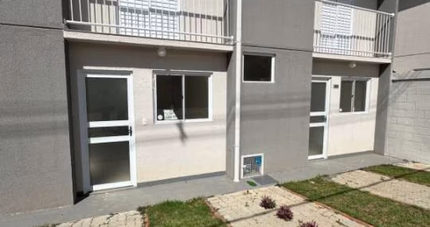 Sobrado para Venda em Suzano, Jardim Cacique, 2 dormitórios, 2 banheiros, 2 vagas