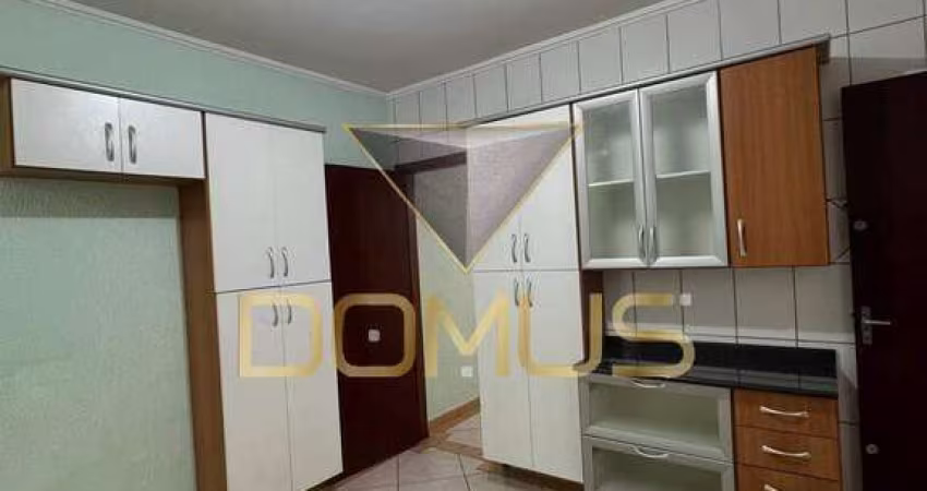 Linda casa PQ Ribeirão 2 Suites