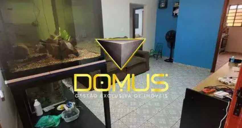 Térreo com quintal localizado no residencial e comercial palmares