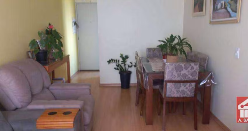 Apartamento com 3 dormitórios à 750 metros do metrô Vila Matilde