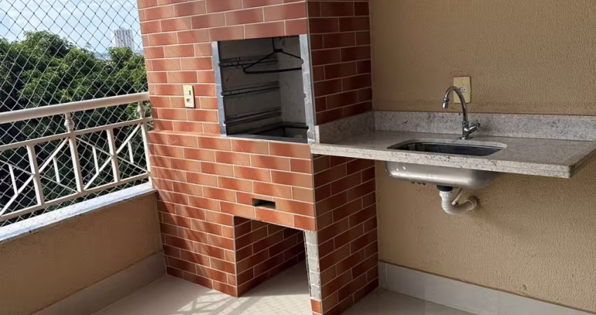 Excelente Apartamento 3 Quartos com Suíte e Churrasqueira a Carvão na Sacada