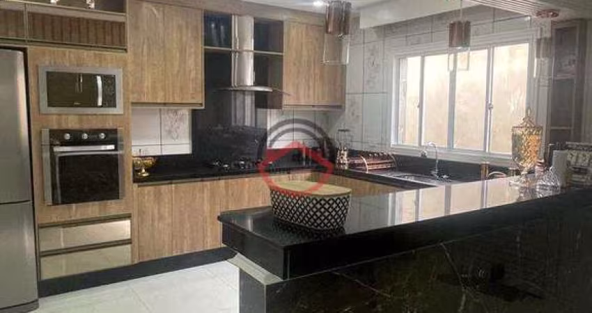 Sobrado com 3 dorms, Centro, Itaquaquecetuba - R$ 720 mil, Cod: 488