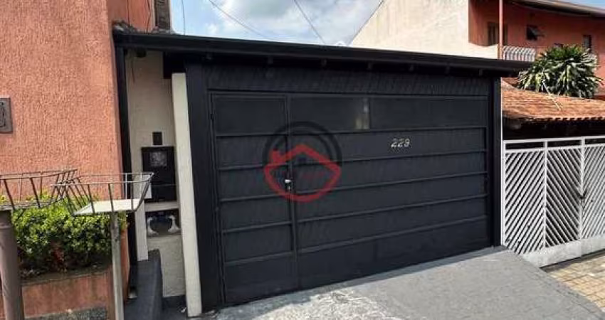 Casa com 3 quartos, Vila Suissa, Mogi das Cruzes - R$ 610 mil, Cod: 783