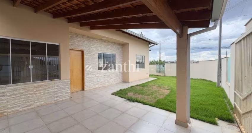 Casa de esquina com 03 dormitórios com 1 suíte,  80m², bairro em plena expansão - Gleba Esperança - Londrina/PR