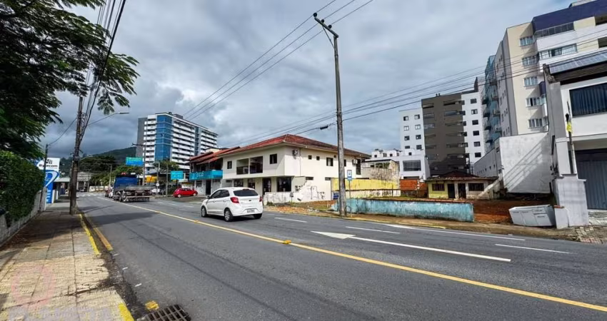 Terreno à venda no Jaraguá Esquerdo, Jaraguá do Sul 