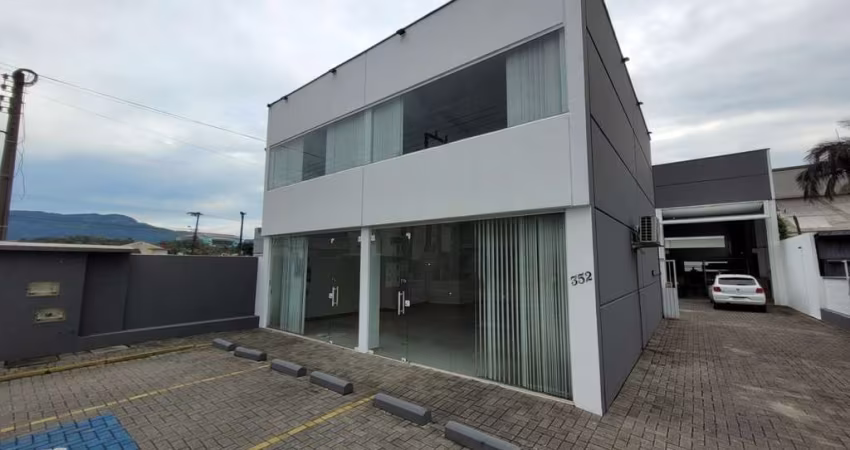Ponto comercial com 1 sala à venda no Nova Brasília, Jaraguá do Sul 