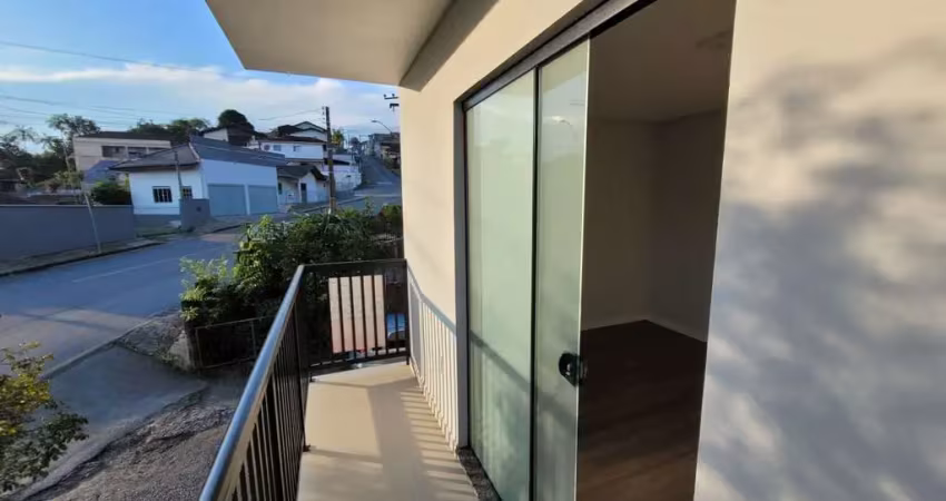 Apartamento com 2 quartos para alugar na Vila Lenzi, Jaraguá do Sul 