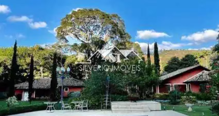 Casa com 9 quartos à venda em Itaipava, Petrópolis 