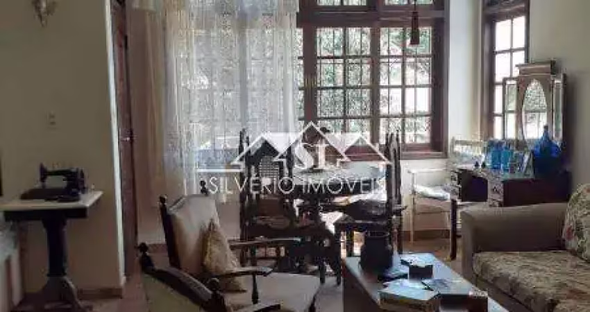 Casa com 4 quartos à venda no Centro, Petrópolis 