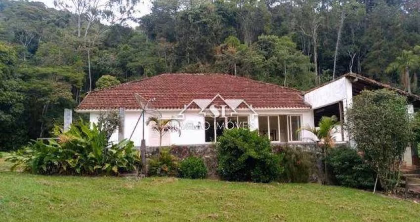 Sítio- Miguel Pereira, Centro