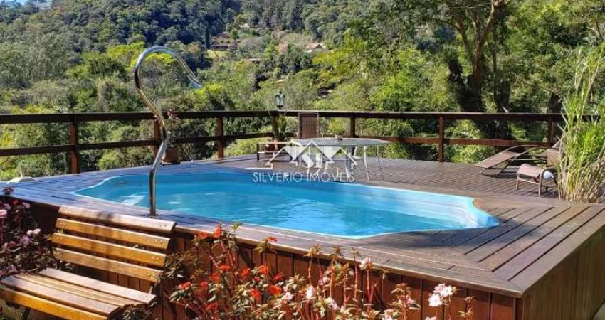 Casa- Petrópolis, Corrêas