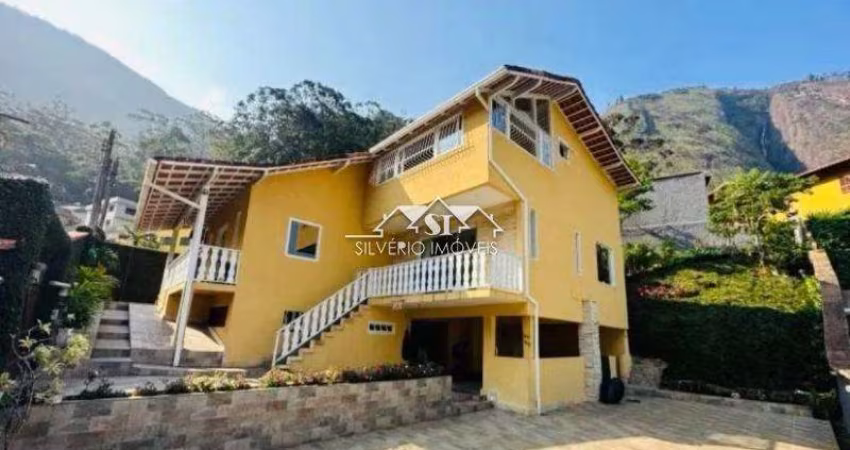 Casa- Petrópolis, Retiro