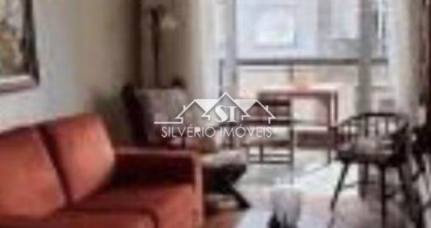Apartamento- Petrópolis, Centro