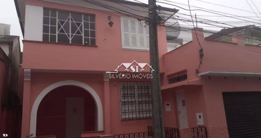 Casa- Petrópolis, Alto da Serra