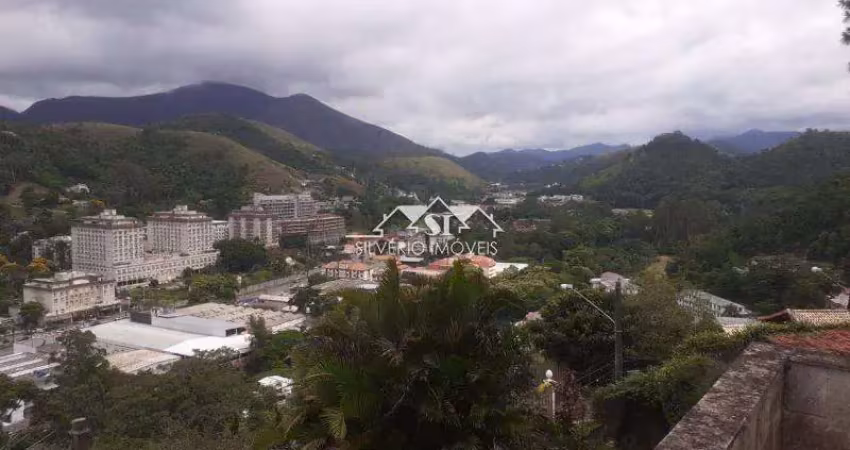 Terreno- Petrópolis, Bonsucesso