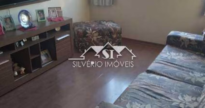 Apartamento- Petrópolis, Centro