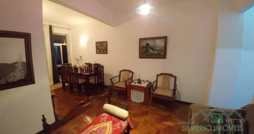 Apartamento- Petrópolis, Mosela