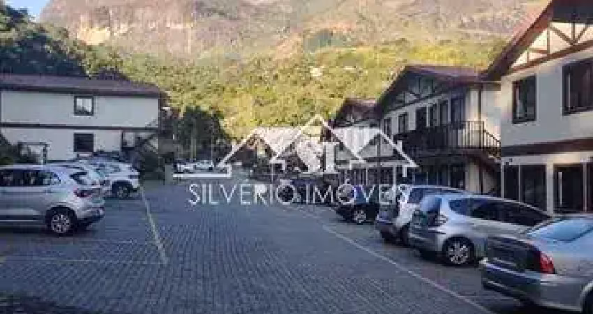 Apartamento- Petrópolis, Samambaia