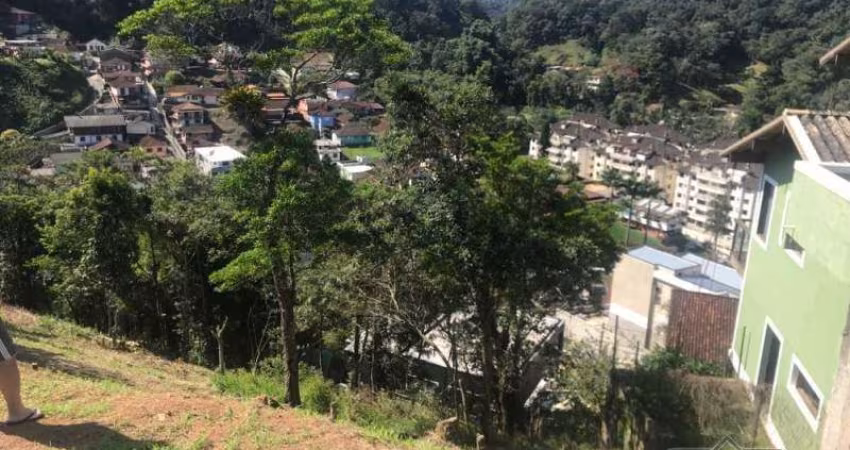 Terreno- Petrópolis, Bingen