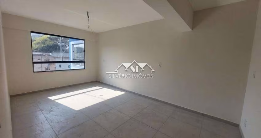 Apartamento- Petrópolis, Corrêas