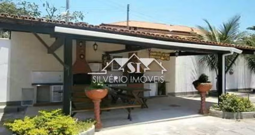Apartamento- Cabo Frio, Peró