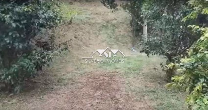 Terreno- Petrópolis, Mosela