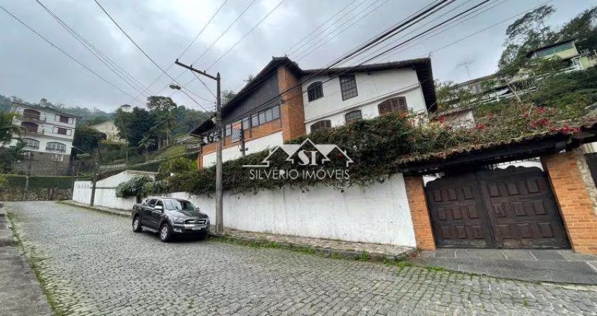 Casa- Petrópolis, Bingen