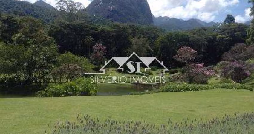 Terreno- Petrópolis, Corrêas