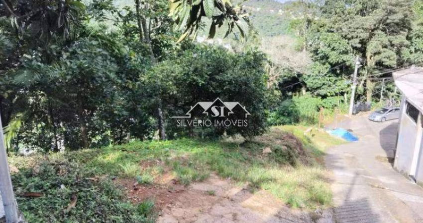 Terreno- Petrópolis, Mosela
