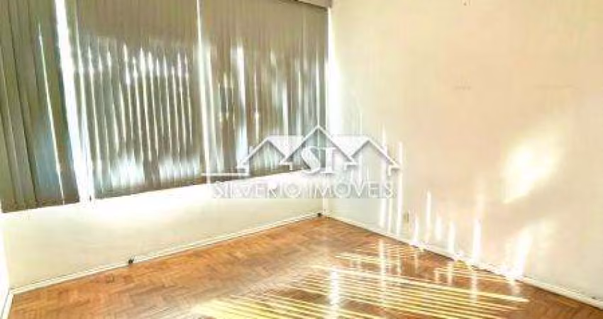 Apartamento- Petrópolis, Centro