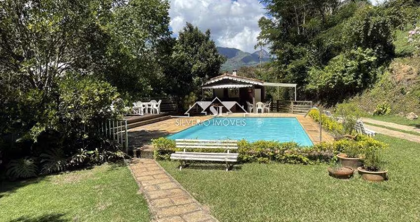 Casa- Petrópolis, Vale do Cuiaba