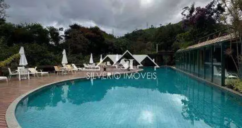 Apartamento- Petrópolis, Araras