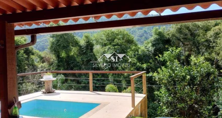 Sítio- Petrópolis, Araras