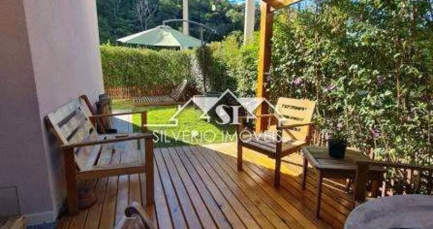 Apartamento- Petrópolis, Itaipava