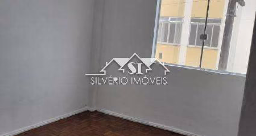 Apartamento- Petrópolis, Mosela