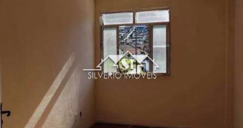 Apartamento- Petrópolis, Mosela