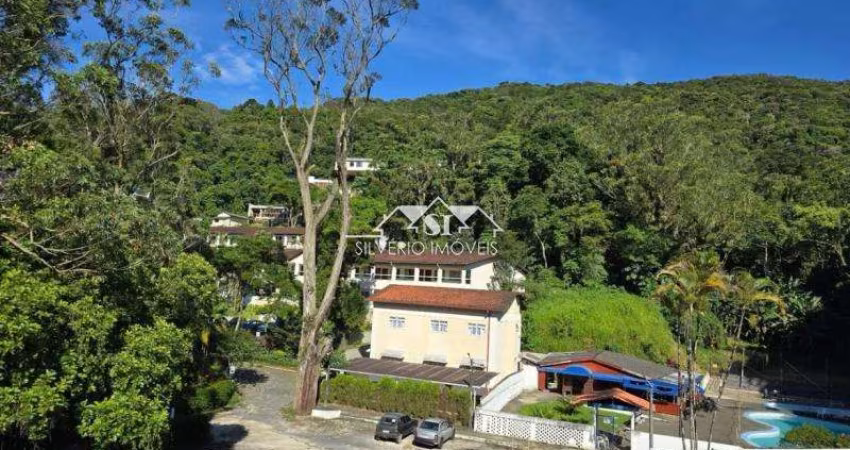 Apartamento- Petrópolis, Independência