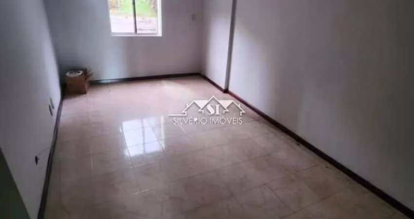 Apartamento- Petrópolis, Quitandinha
