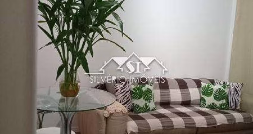 Apartamento- Petrópolis, Centro