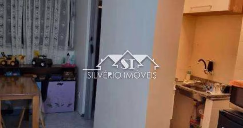 Apartamento- Petrópolis, Centro