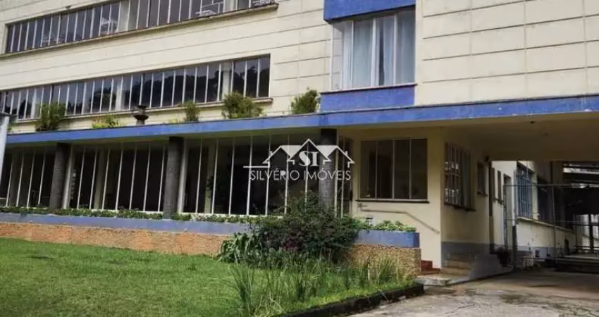 Casa comercial para alugar no Mosela, Petrópolis 