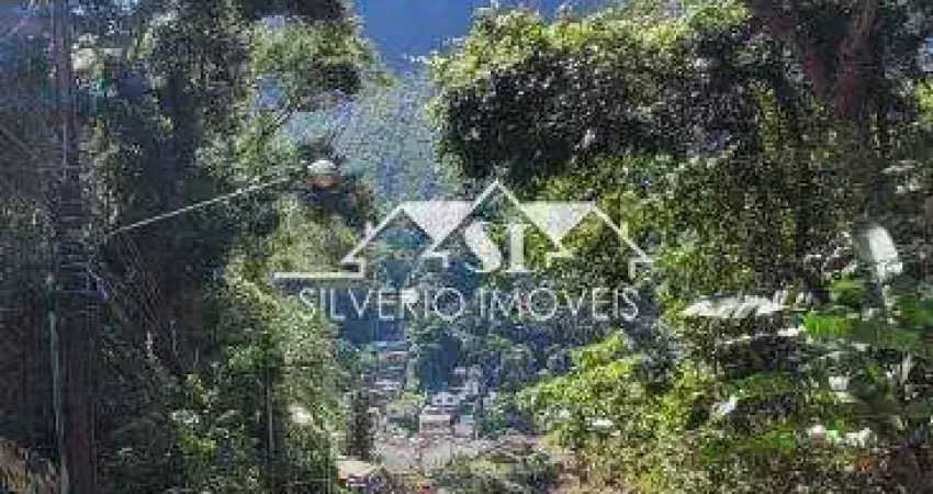 Terreno à venda no Retiro, Petrópolis 