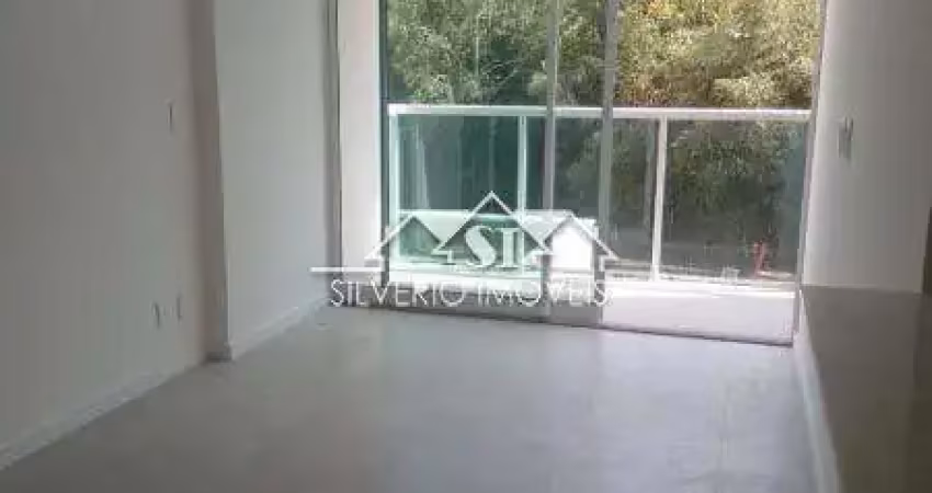 Apartamento com 2 quartos à venda no Retiro, Petrópolis 