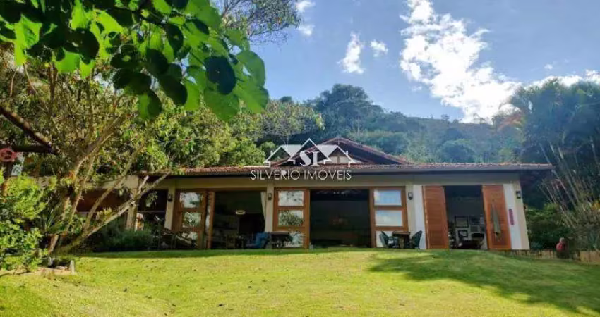 Casa com 6 quartos à venda em Itaipava, Petrópolis 