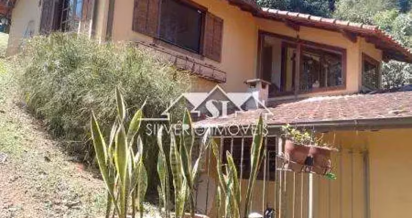 Casa com 2 quartos para alugar em Itaipava, Petrópolis 