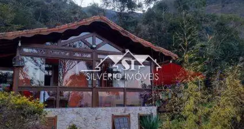 Casa em condomínio fechado com 2 quartos para alugar em Itaipava, Petrópolis 