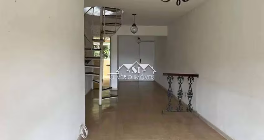 Apartamento com 4 quartos para alugar no Quitandinha, Petrópolis 
