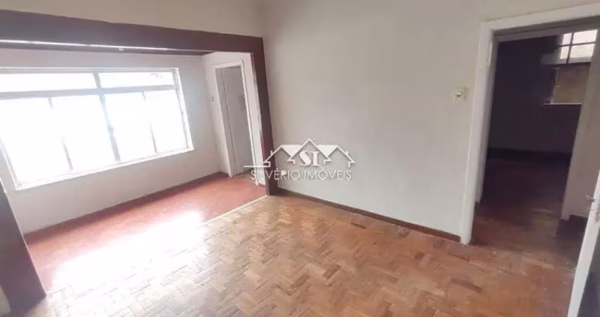 Casa com 2 quartos para alugar no Quarteirão Brasileiro, Petrópolis 